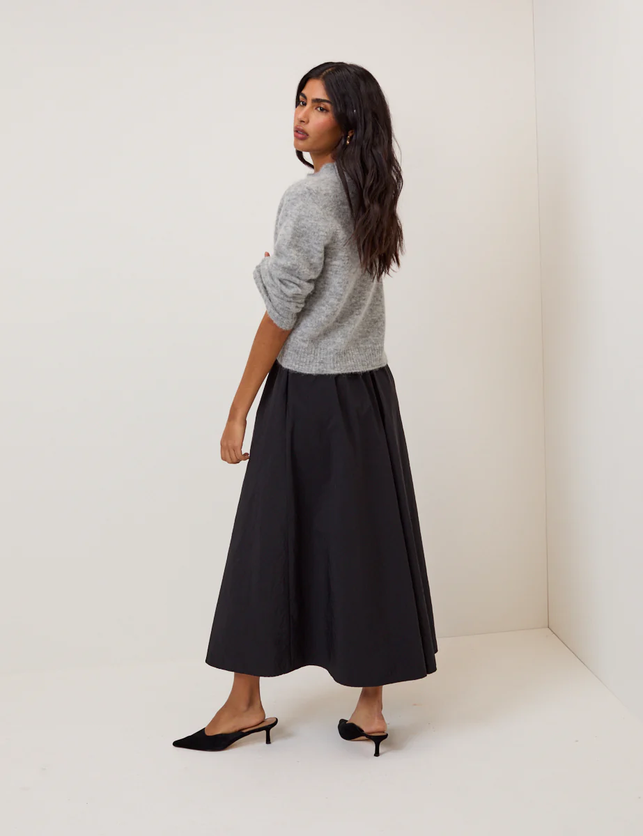 Black A-line Midi Skirt - Image 5