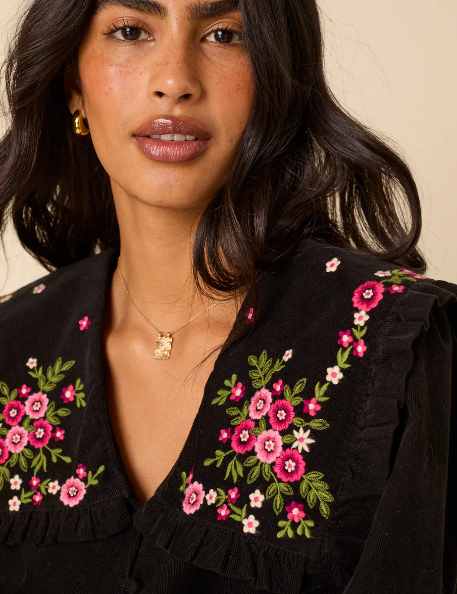 Black Cord Floral Embroidered Oversized Ruffle Collar Blouse - Image 4