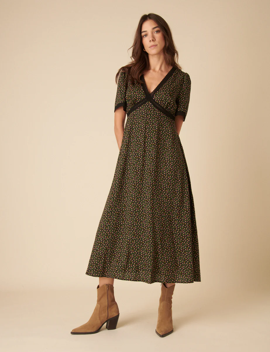 Black Ditsy Floral Khairan Midi Dress - Image 3