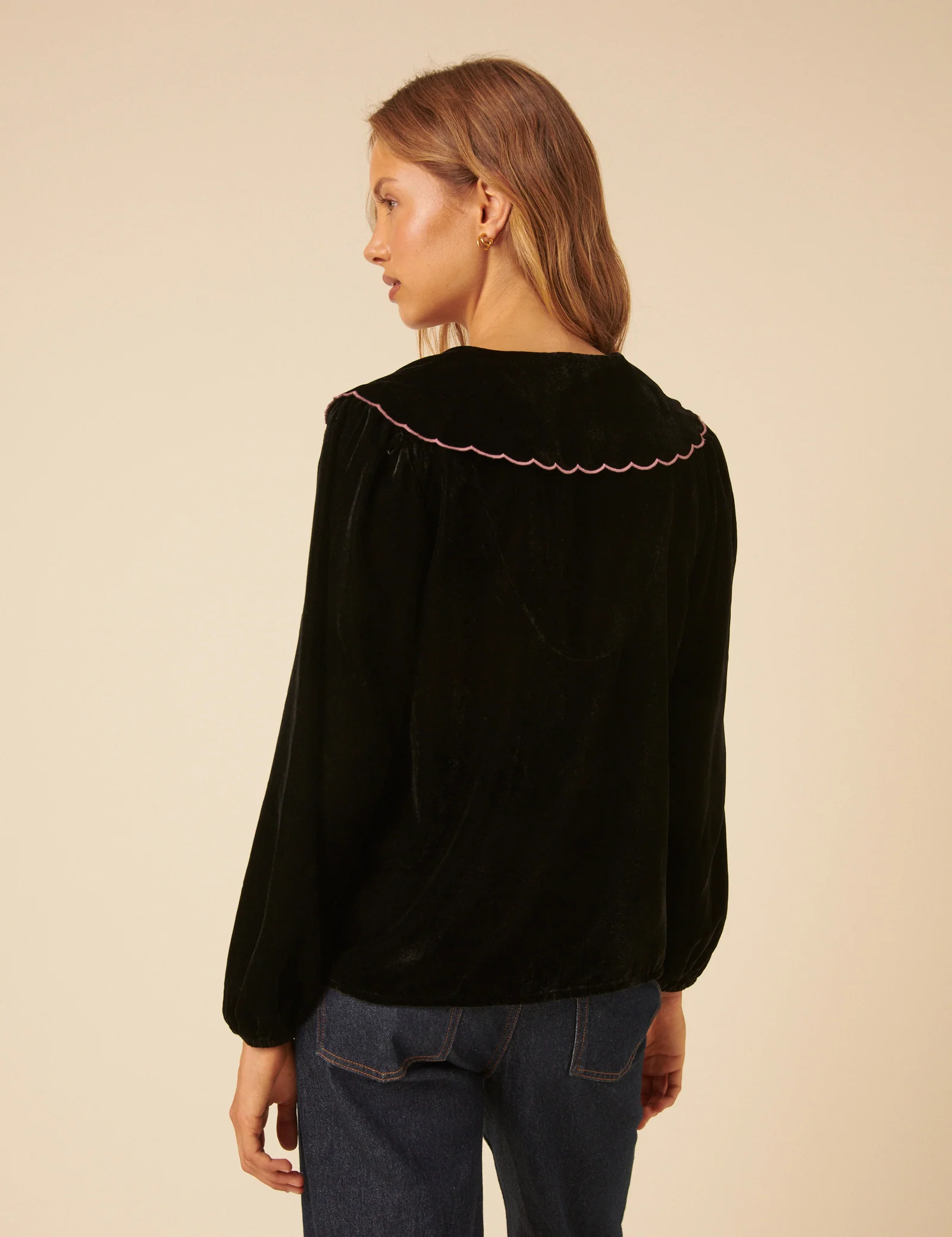 Black Floral Collared Velvet Birdie Blouse - Image 5