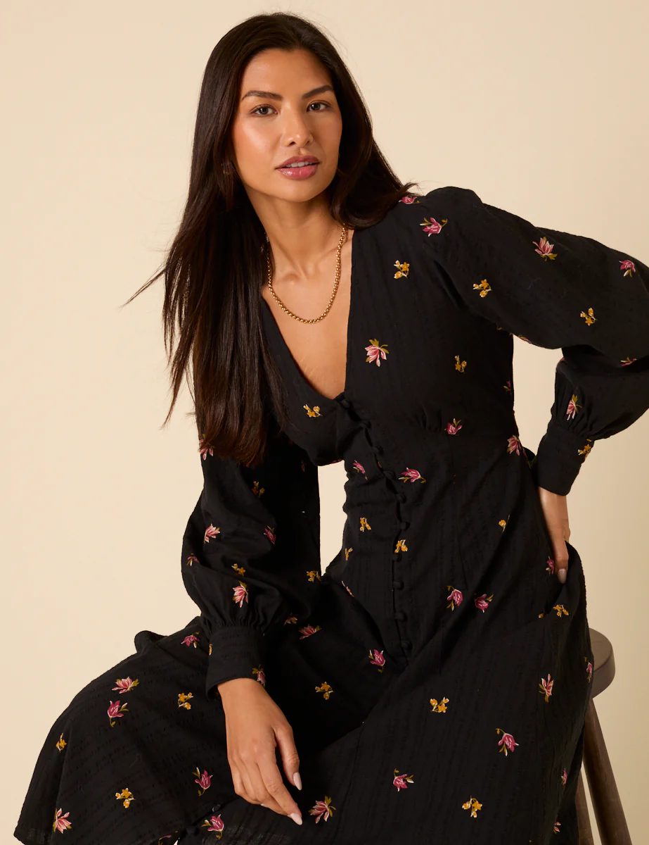 Black Floral Embroidered Shannon Midi Dress - Image 3