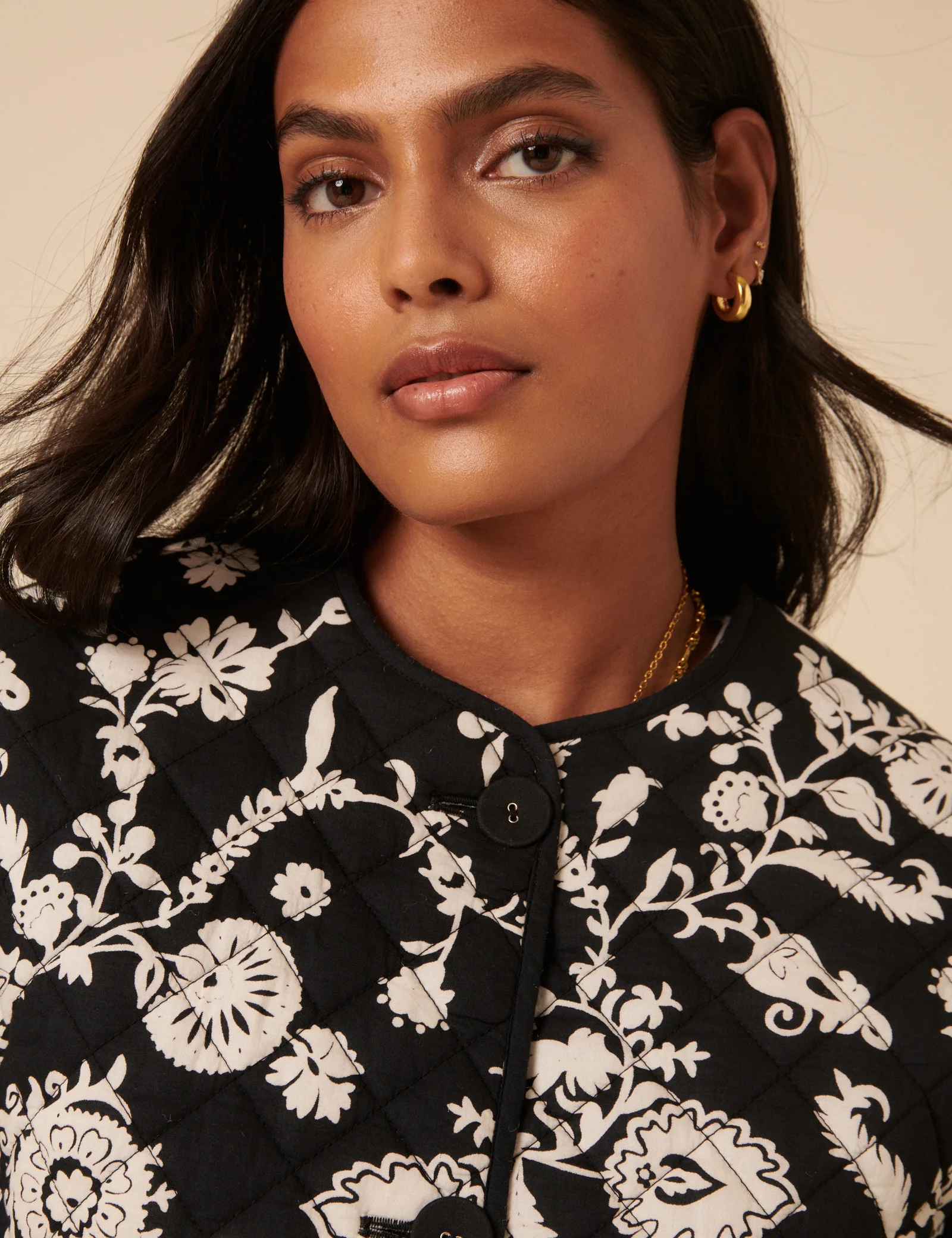 Black Floral Quilted Reversible Jacket - Image 3