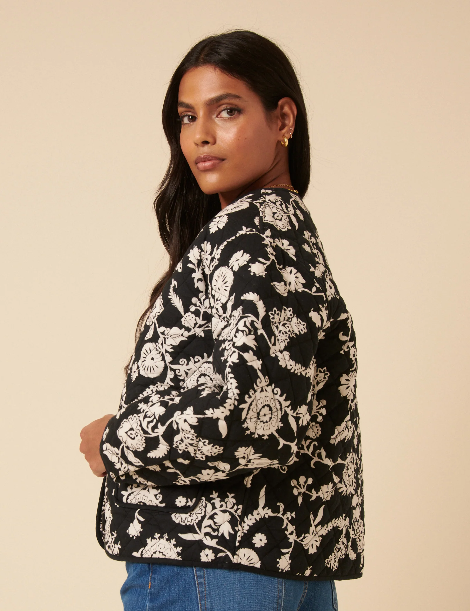 Black Floral Quilted Reversible Jacket - Image 4