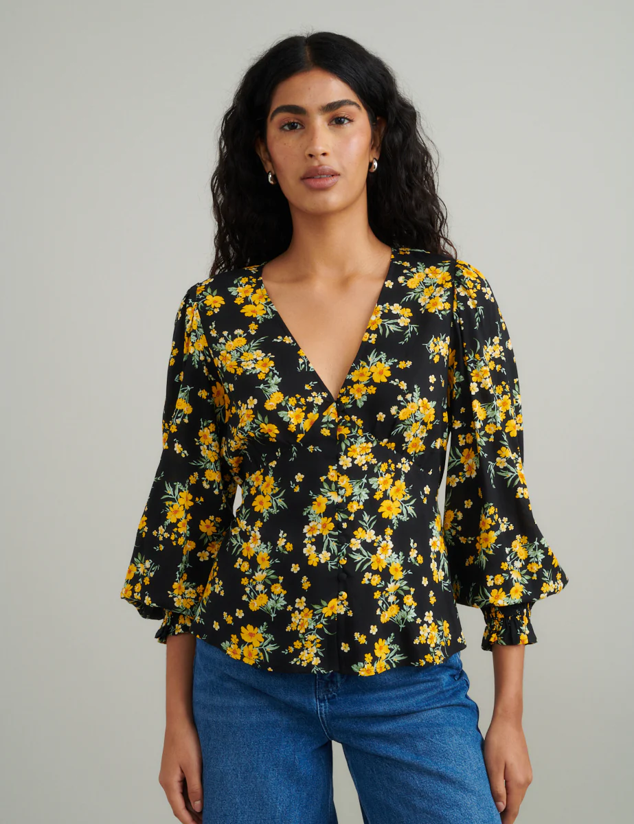Black Floral V-Neck Blouse - Image 3