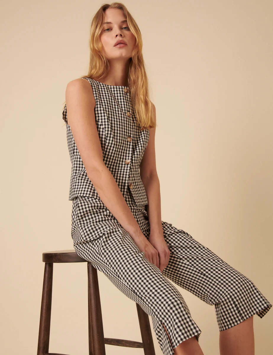 Black Gingham Capri Trousers - Image 3