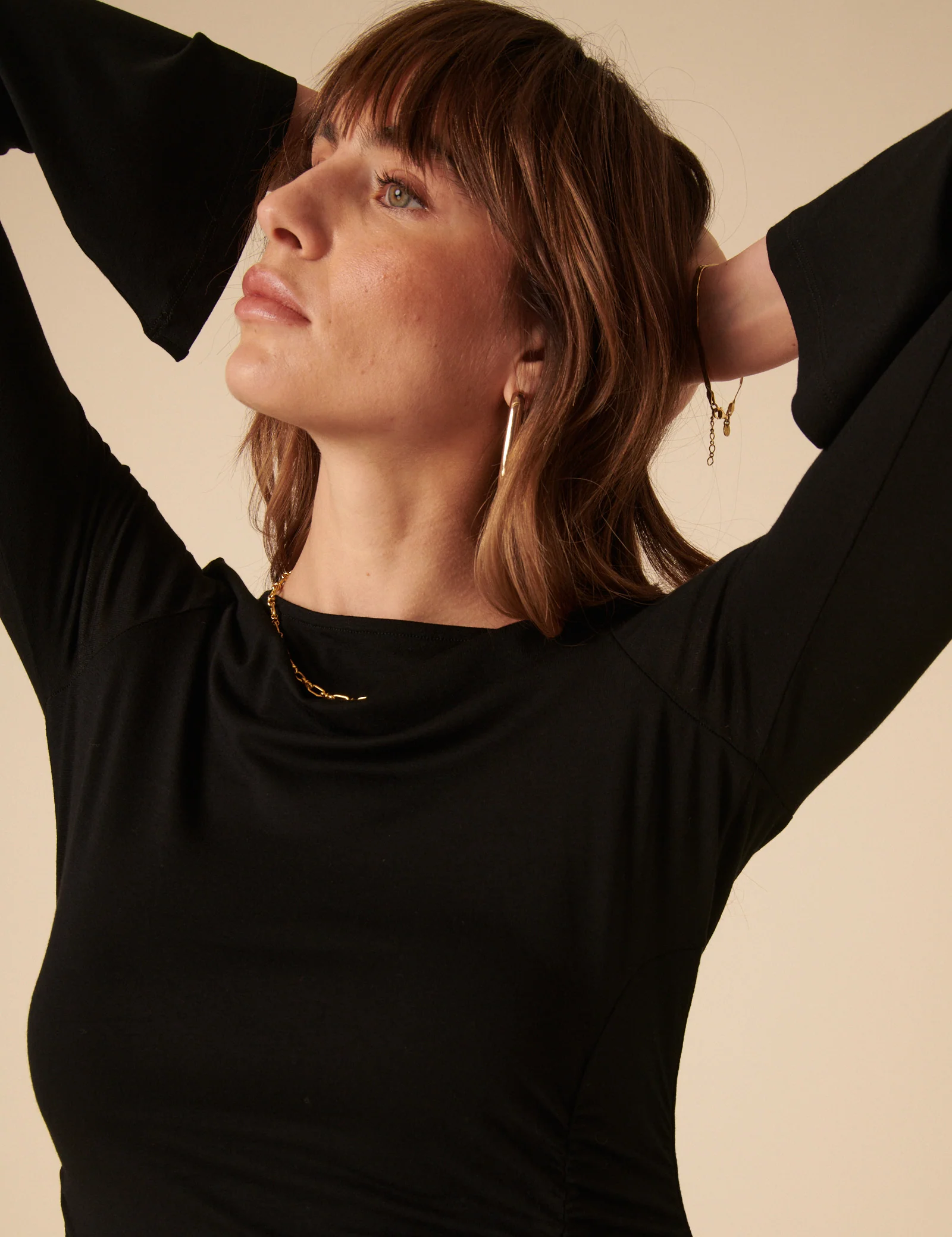 Black Long Sleeve Ruched Belle Midi Dress - Image 3