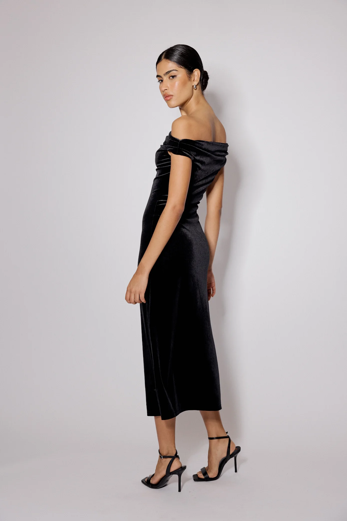 Black Off Shoulder Stretch Velvet Pippa Maxi Dress - Image 5