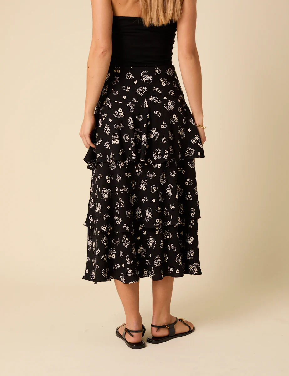 Black Printed Tiered Maxi Skirt - Image 5