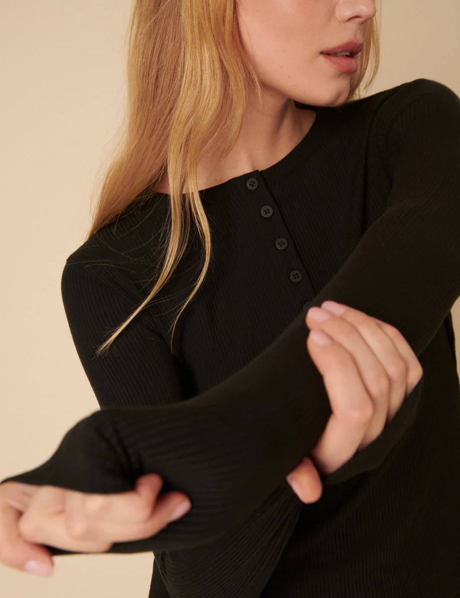 Black Ribbed Long Sleeve T-Shirt - Image 3