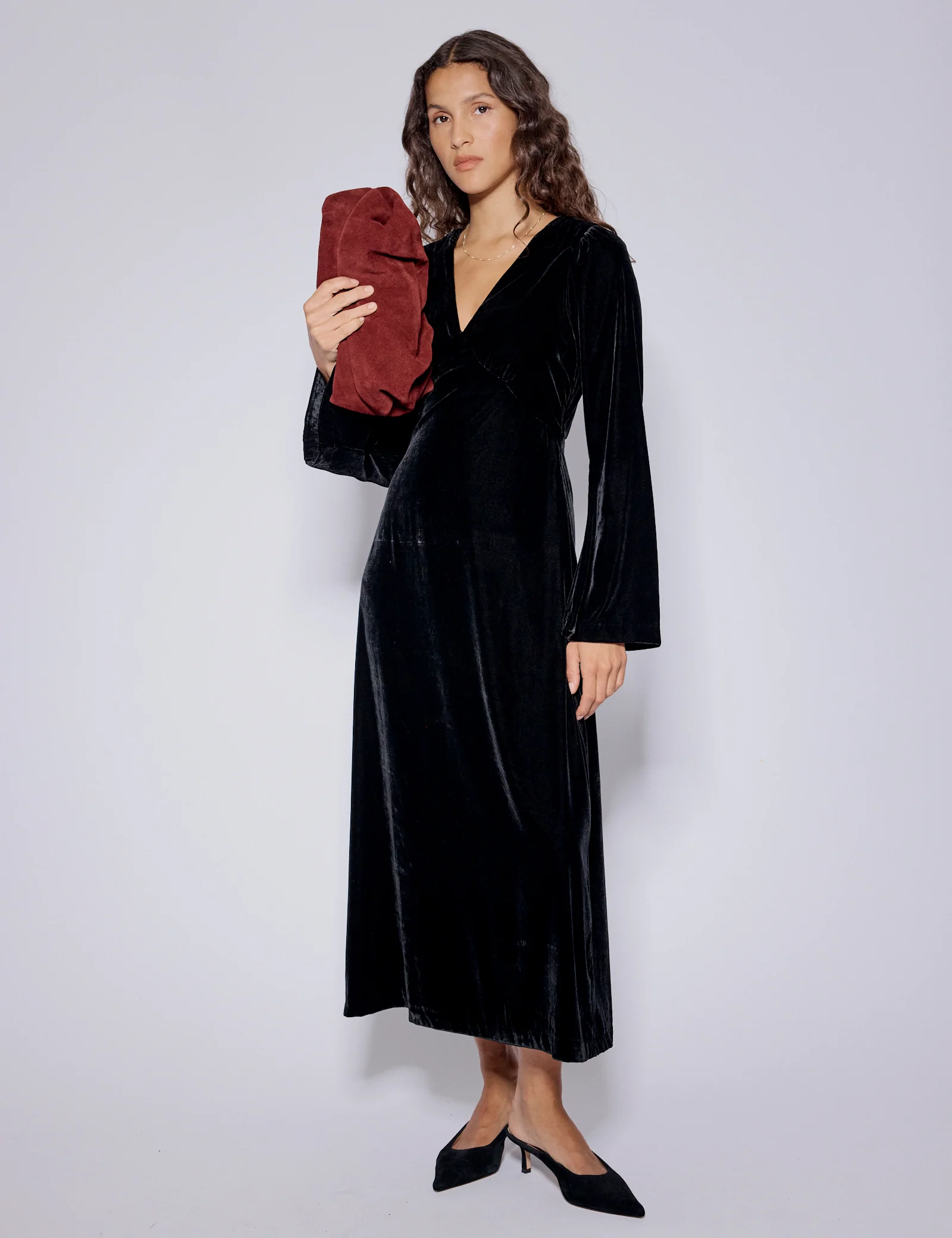 Black Velvet Long Sleeve Josie Midi Dress - Image 3