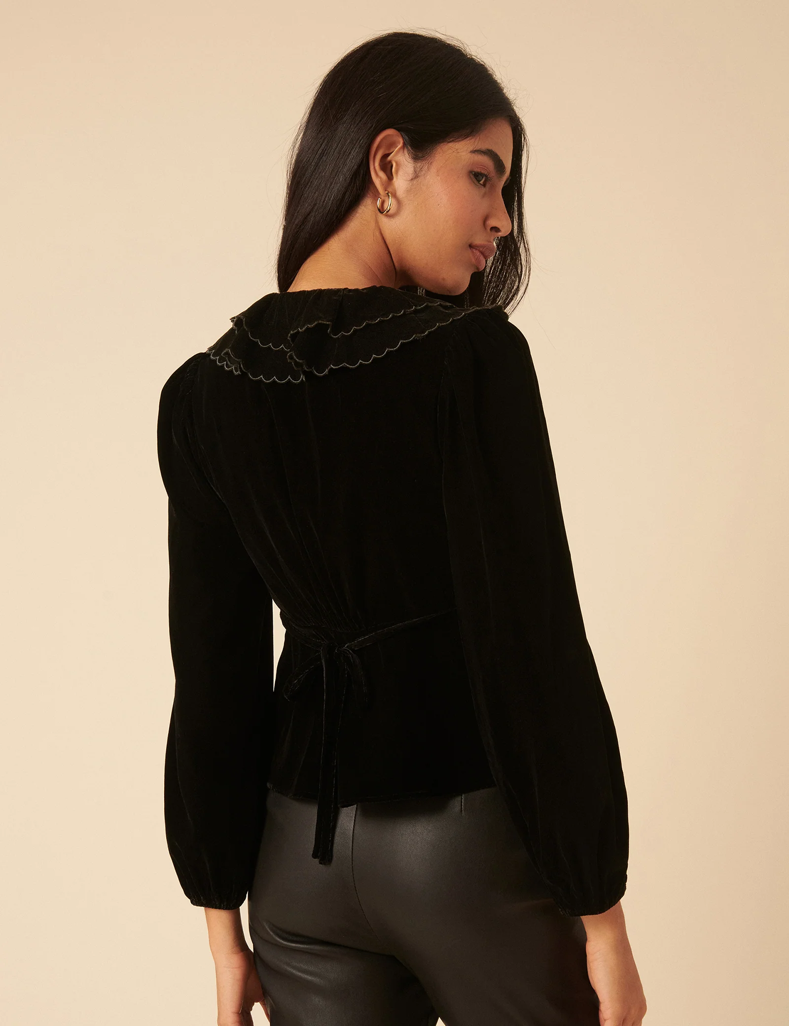 Black Velvet Ruffle Collared Blouse - Image 5