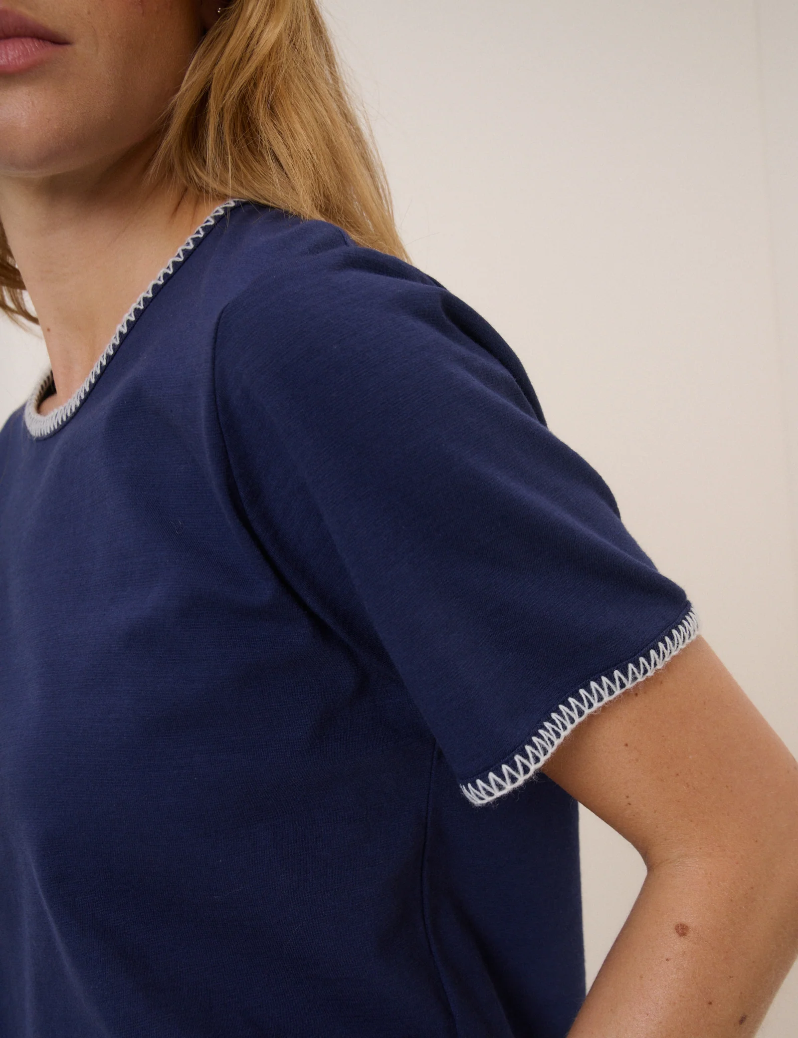 Navy Stitch T-shirt - Image 3