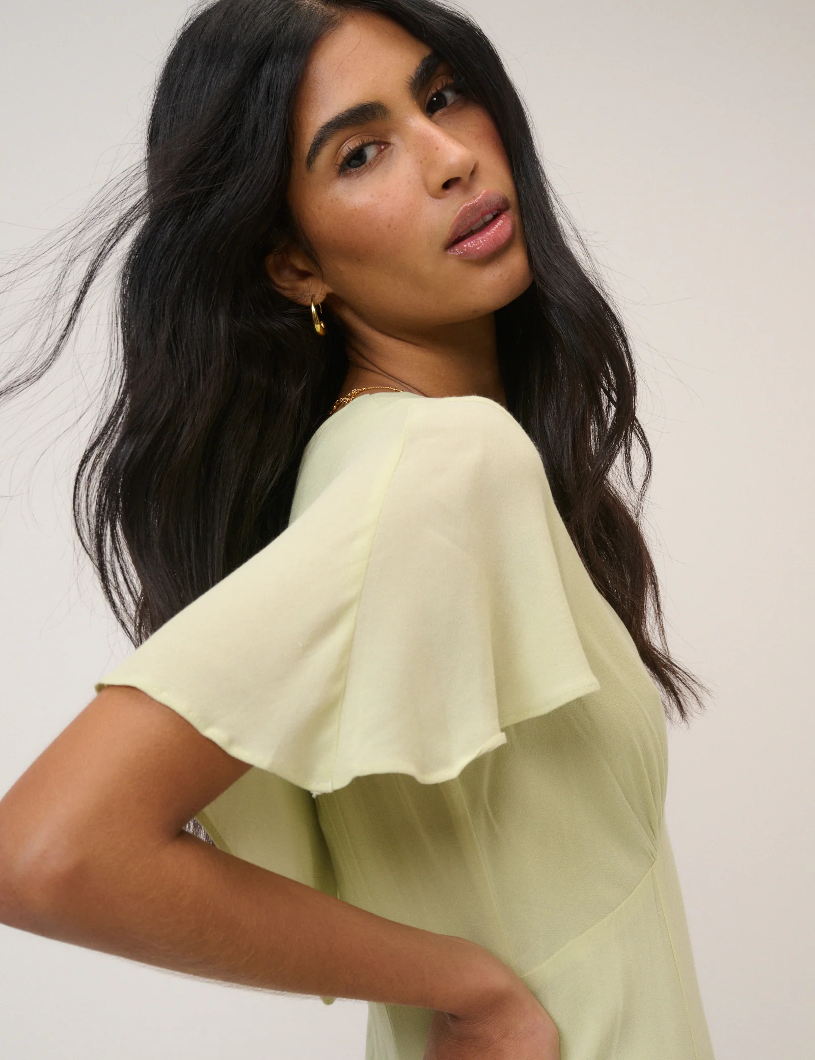 Sage Chiffon Short Sleeve Marlow Midi Dress - Image 2
