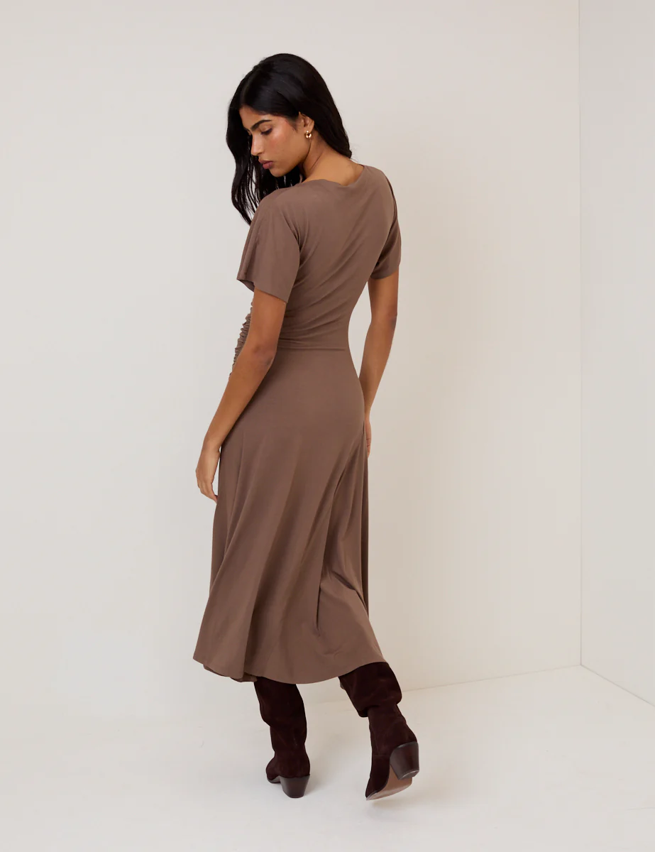 Brown Ruched Niamh Jersey Midi Dress - Image 5