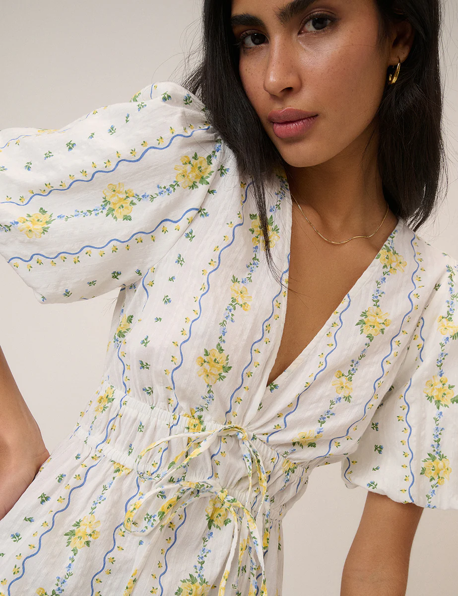White Ditsy Floral Cordelia Top - Image 4