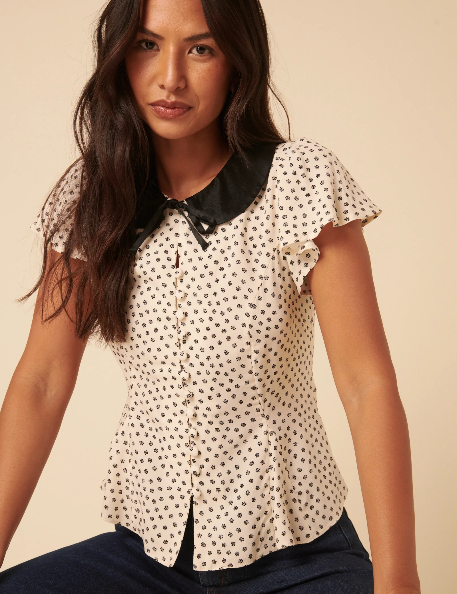 Cream Ditsy Floral Collared Blouse - Image 5