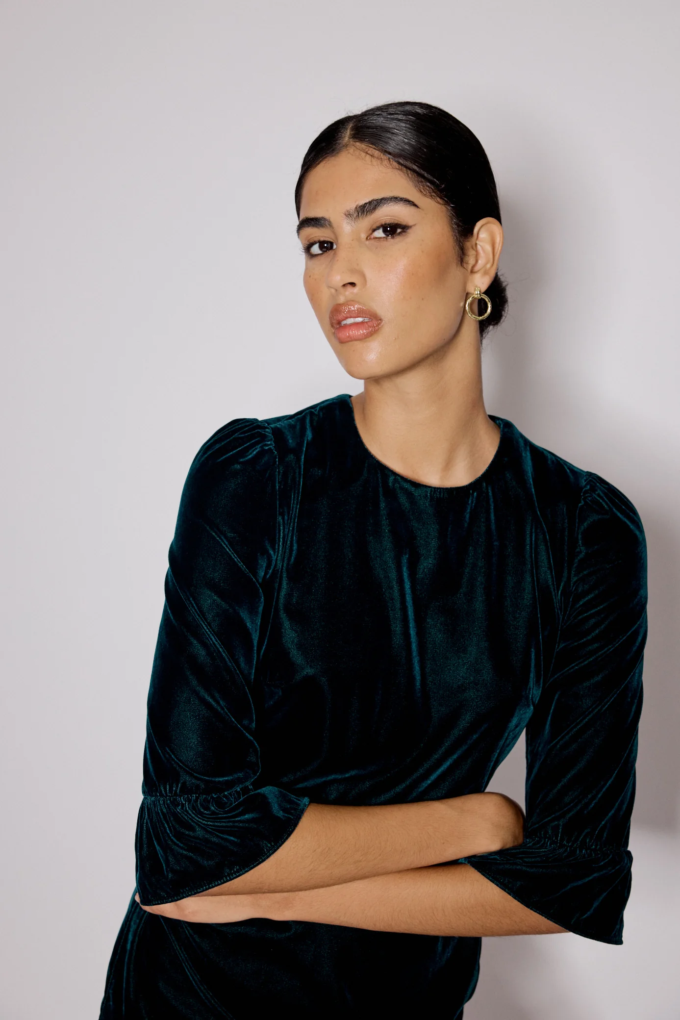 Dark Green Velvet Fleur Mini Dress - Image 5