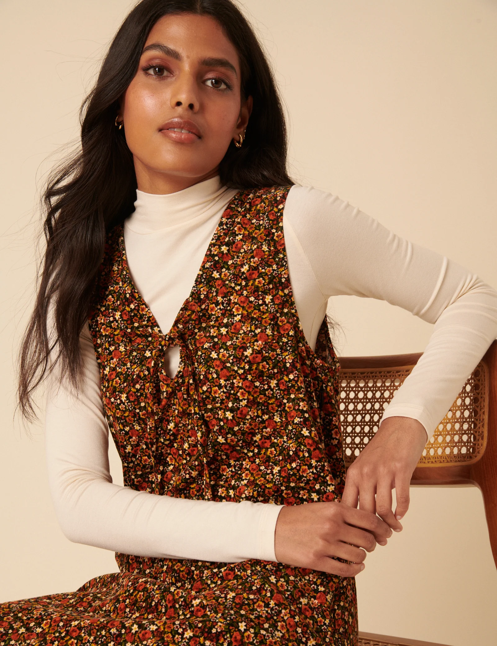 Ditsy Floral Nila Pinafore Mini Dress - Image 3