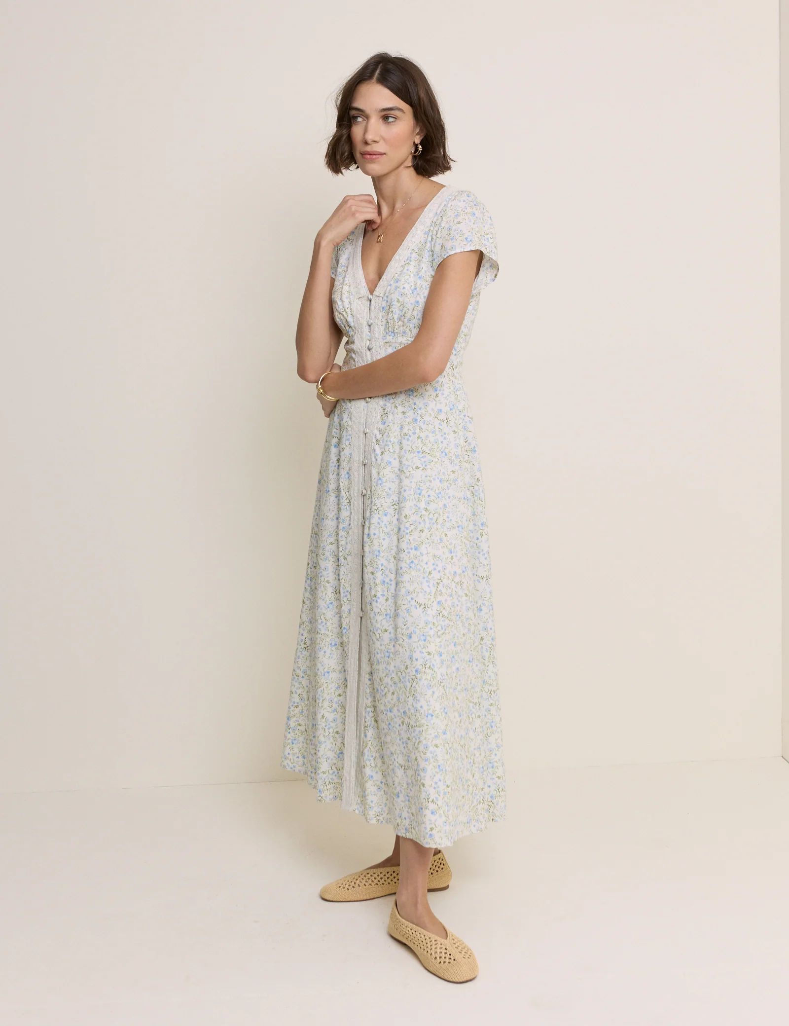 White Ditsy Floral Emma Midi Dress - Image 3
