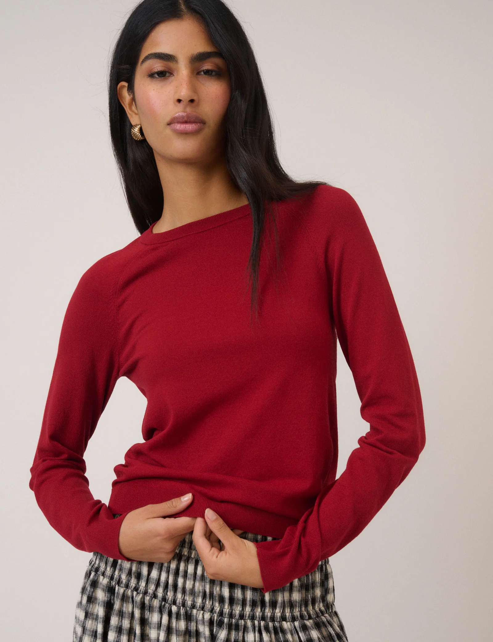 Red Crew Neck Jumper - Image 2