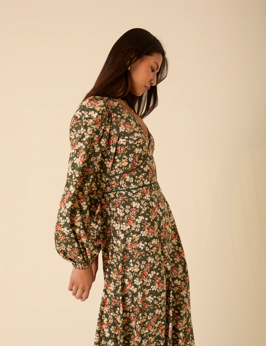 Green Ditsy Floral Remy Midi Dress - Image 4