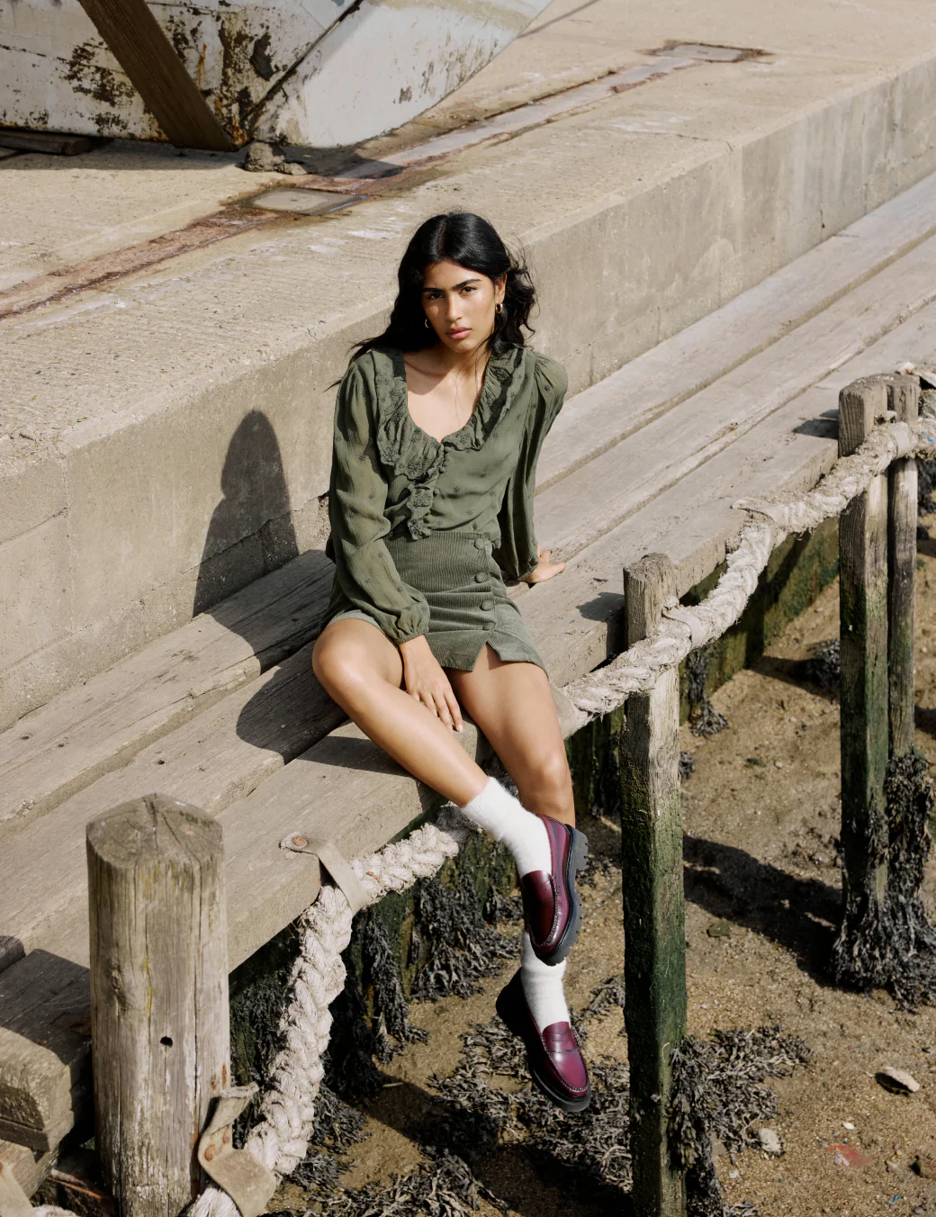 Green Embroidered Ruffle Collar Long Sleeve Blouse - Image 2