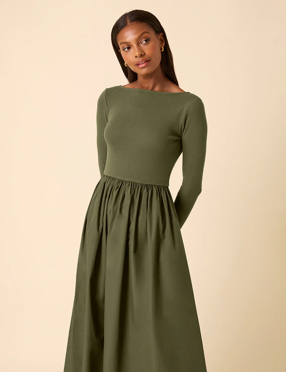Green Scoop Neck A-Line Midi Dress - Image 2