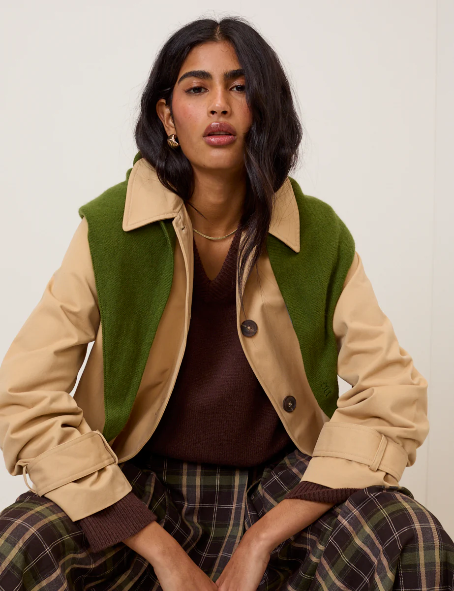 Green Triangle Scarf - Image 3