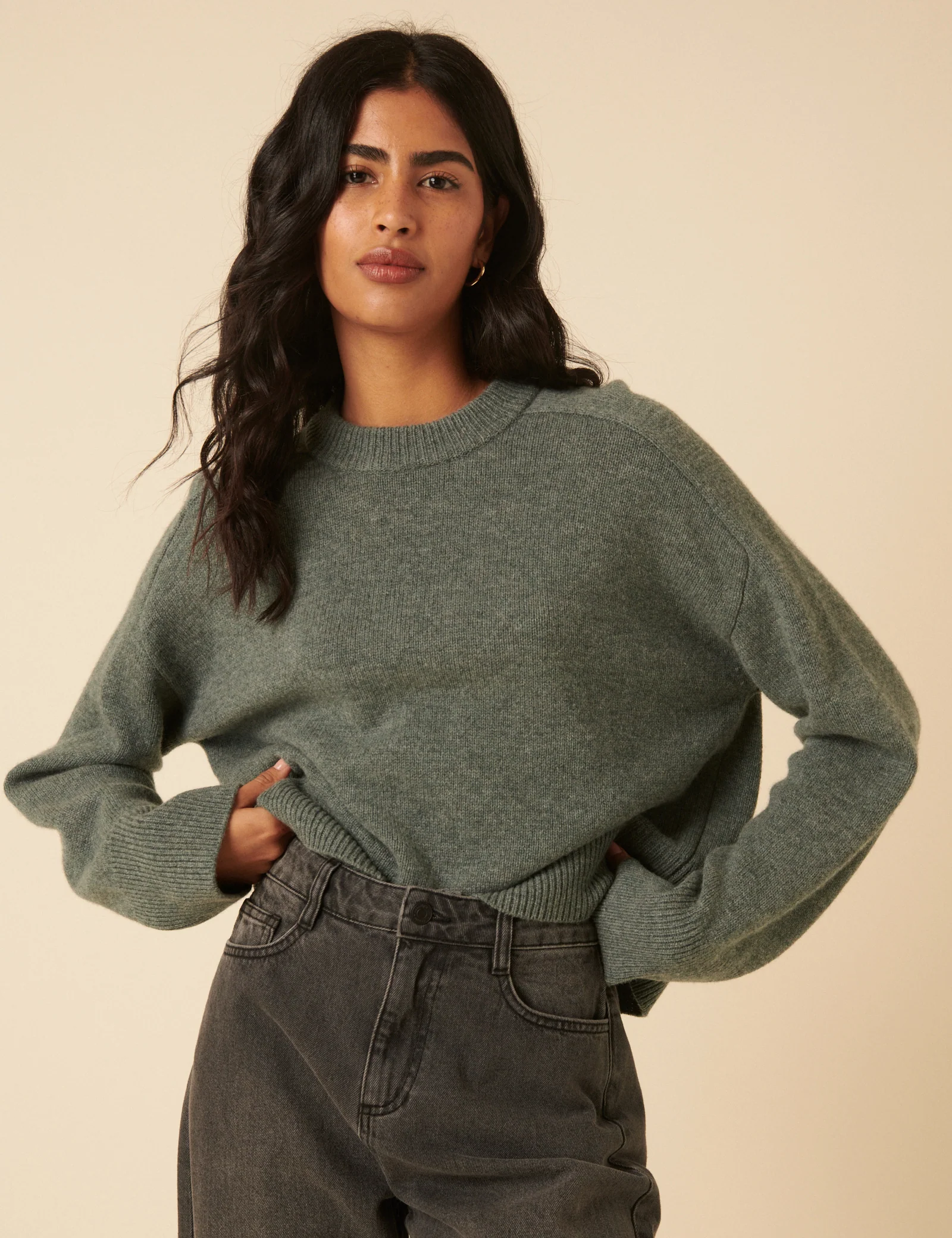 Green Wool Crew Neck Jumper - Image 2