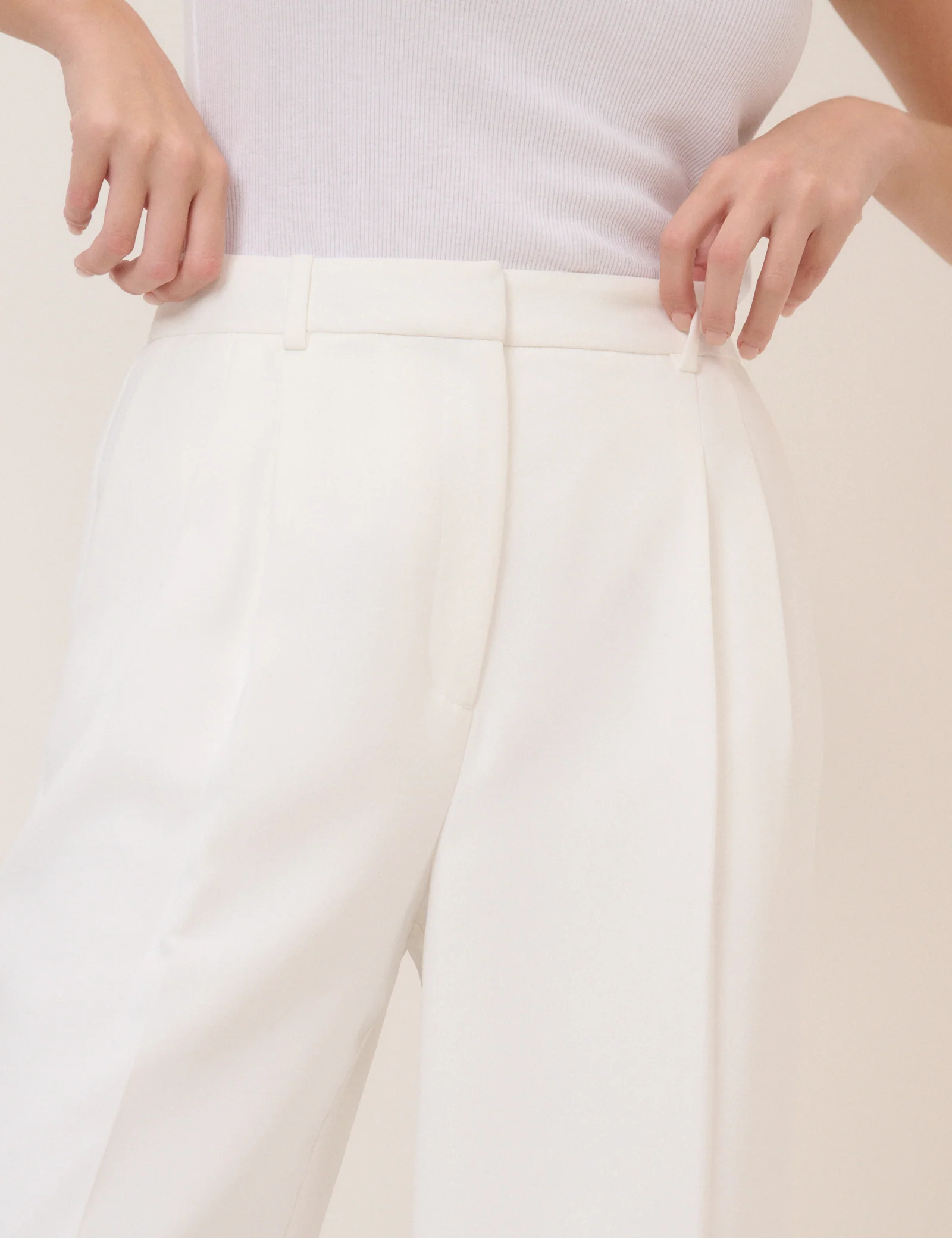 White Tailored Jax Crepe Trousers - Image 3