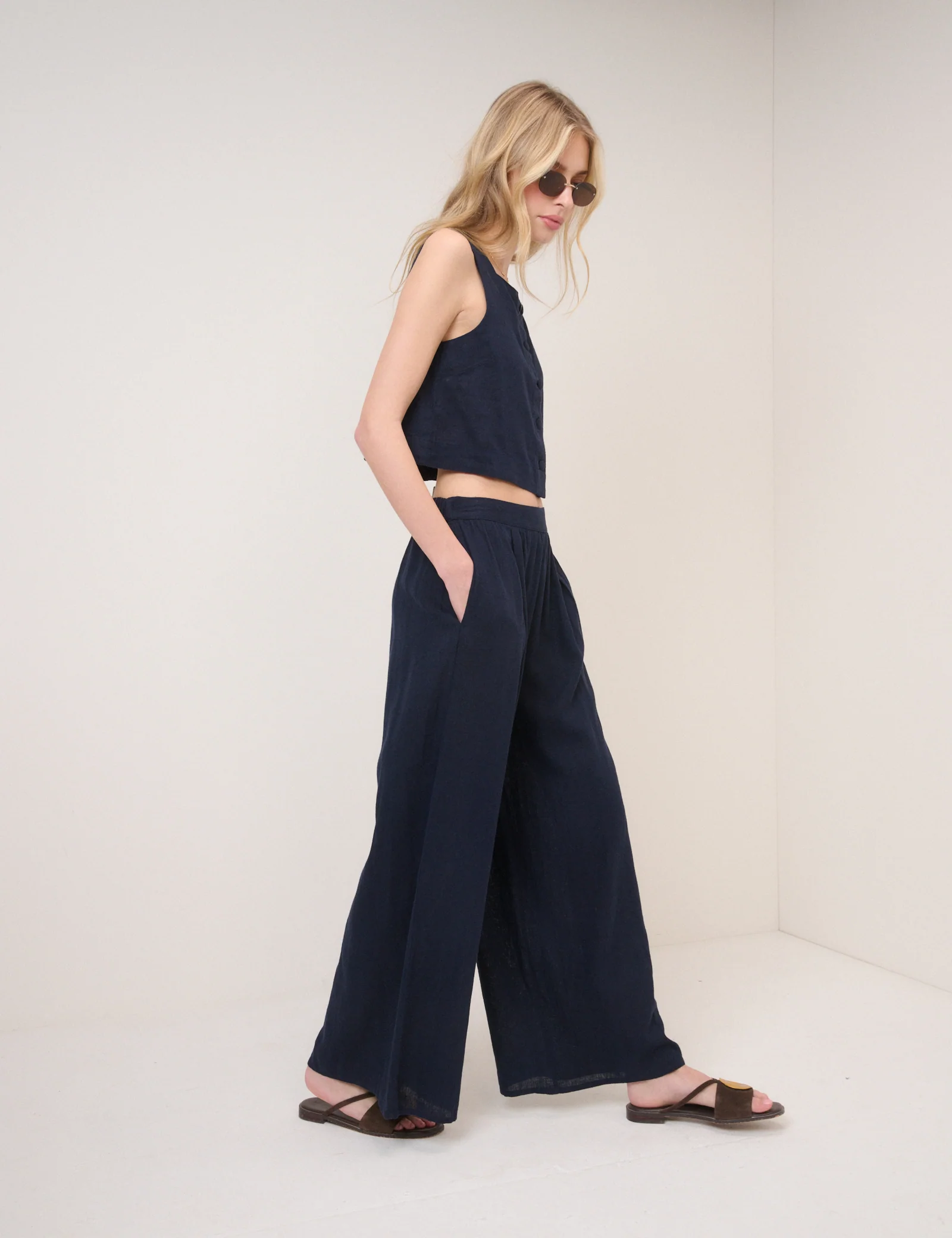 Navy Linen-Blend Wide Leg Trousers - Image 2