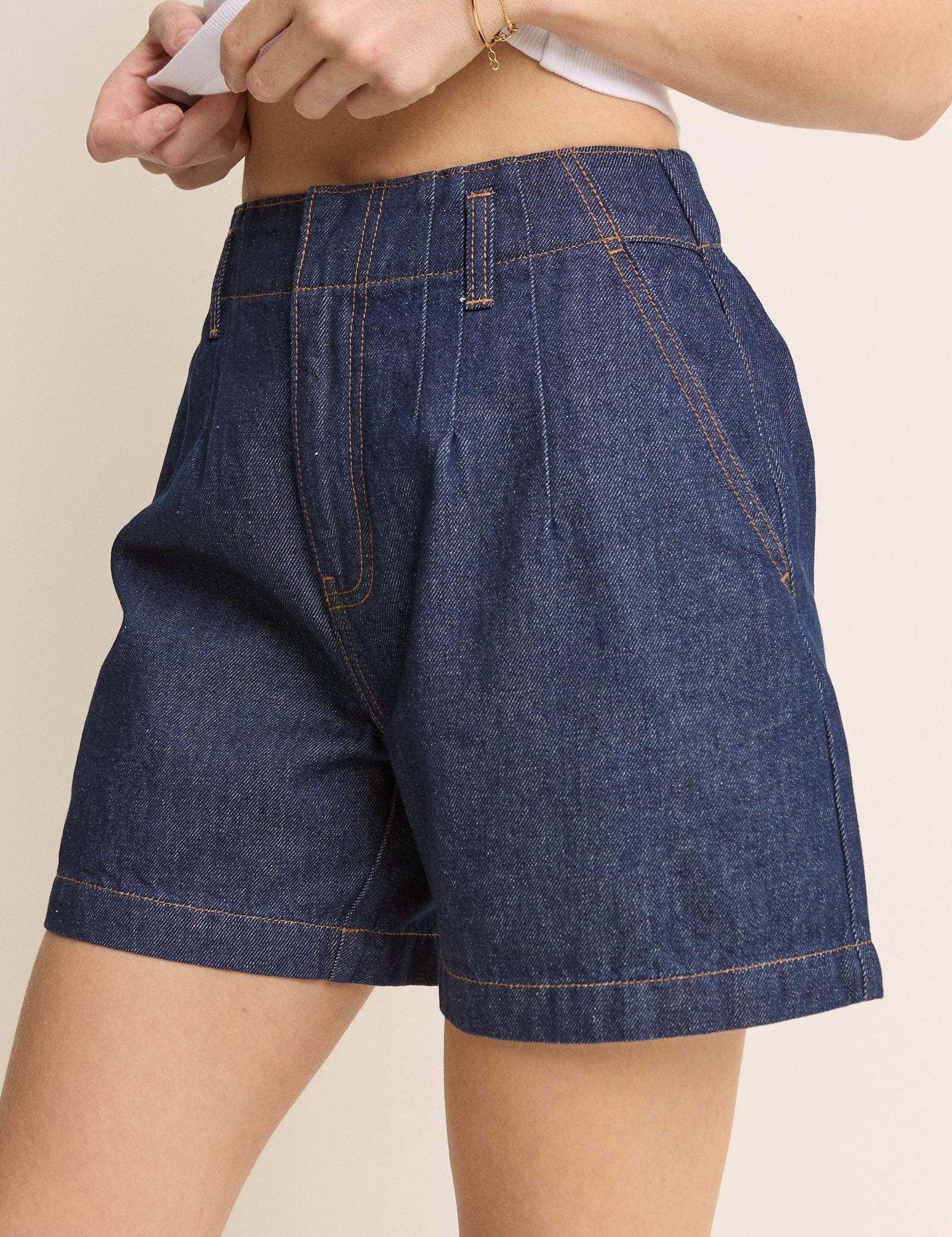 Mid-wash Logan A-Line Denim Short - Image 4