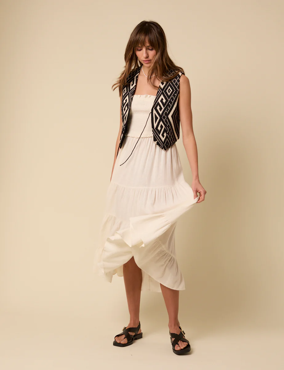Poppy Delevingne Black Jacquard Mary Waistcoat - Image 3