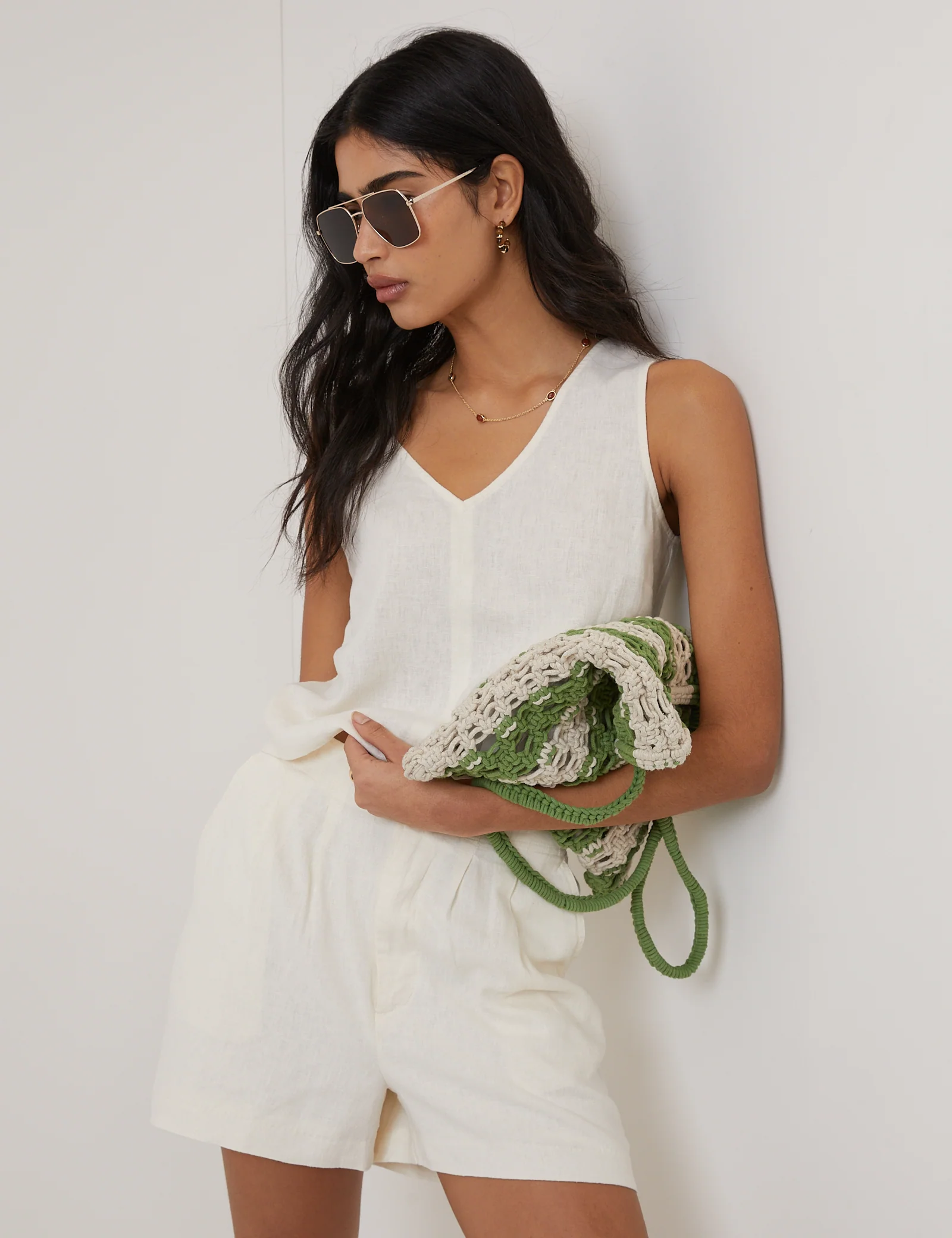 White Linen-Blend V-Neck Cropped Top - Image 2
