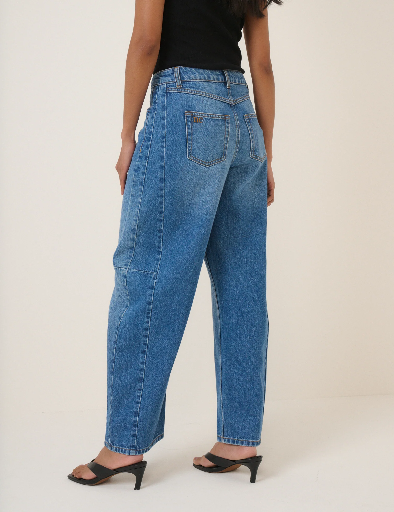 Blue Mid Rise Bethnal Barrel Leg Jeans - Image 5