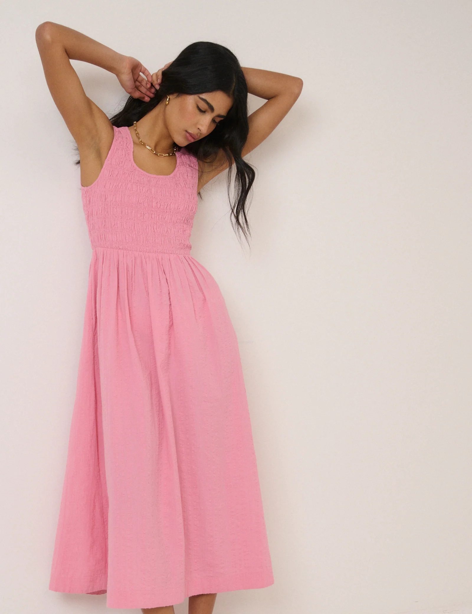 Pink Ruched Sleeveless Kinsley Midi Dress - Image 3