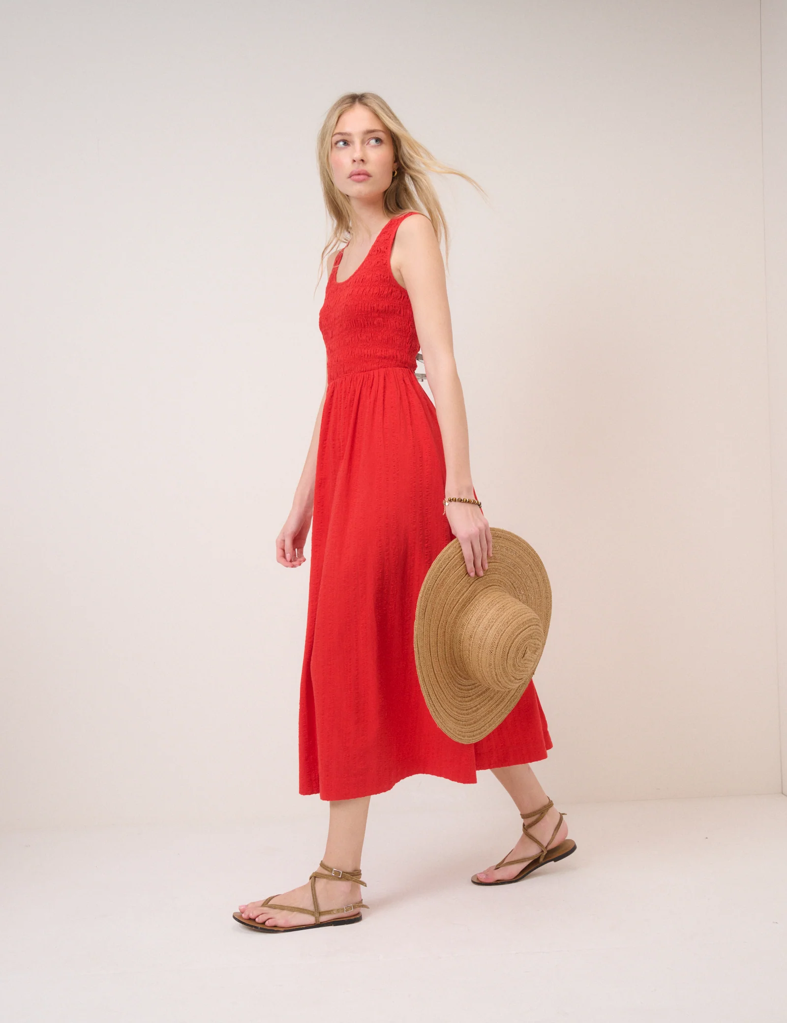 Red Shirred Sleeveless Kinsley Midi Dress - Image 4