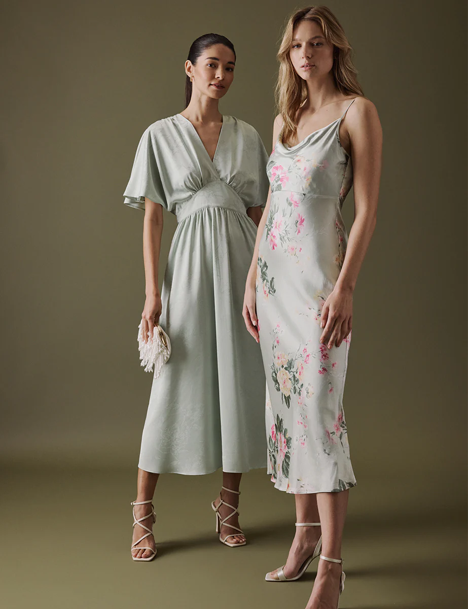 Soft Green V Neck Midi Lorelai Dress - Image 4