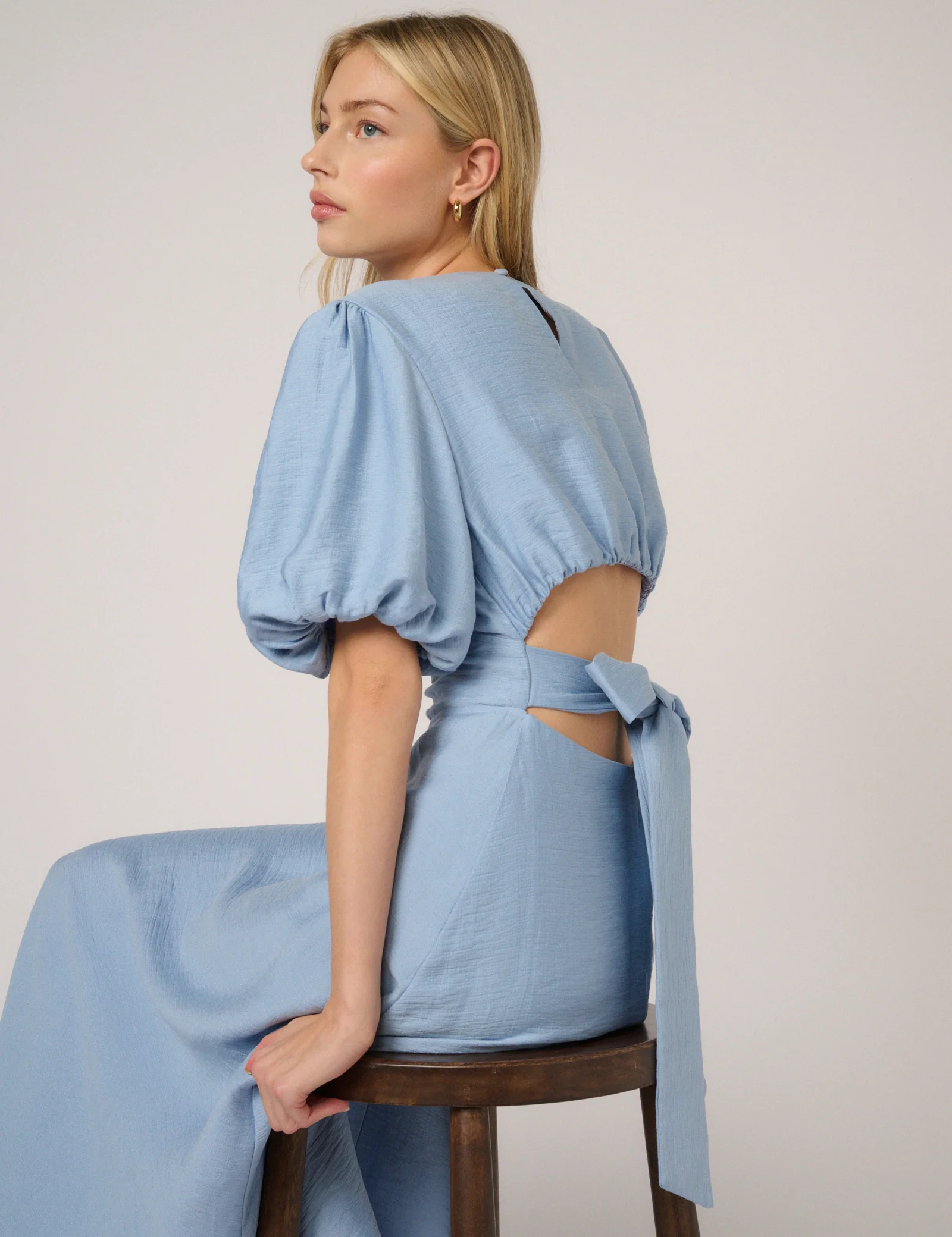 Blue Puff Sleeve Symran Midi Dress - Image 2