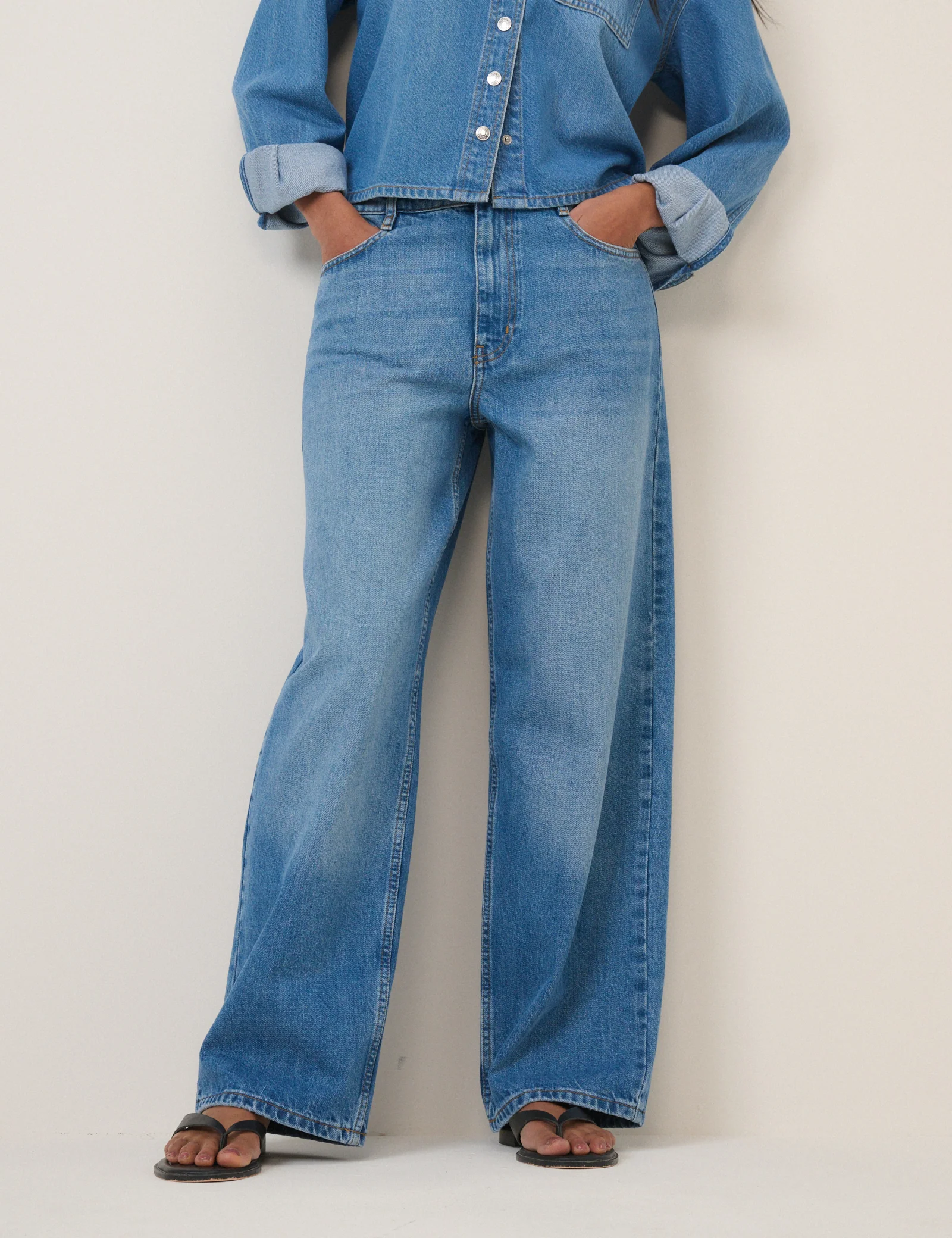 Blue Wide Leg Stepney Loose Jeans - Image 2