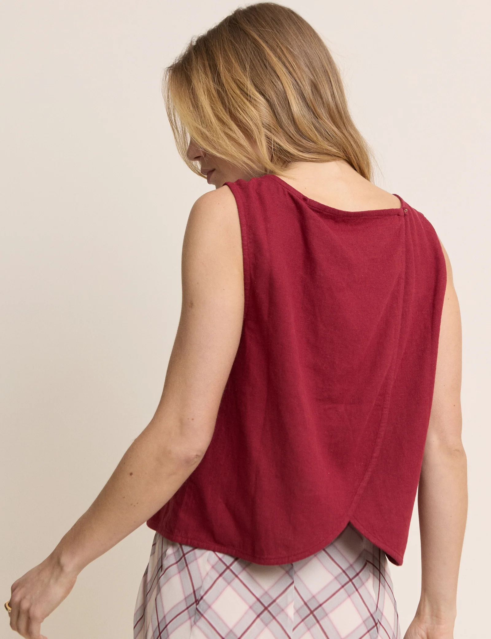 Red Tulip Wrap Detail Tank Top - Image 4