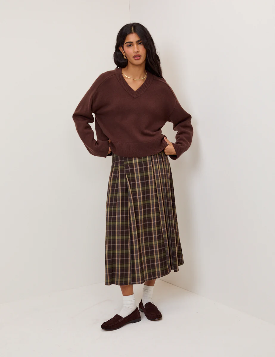 Brown V-Neck Wool Jumper - Image 2