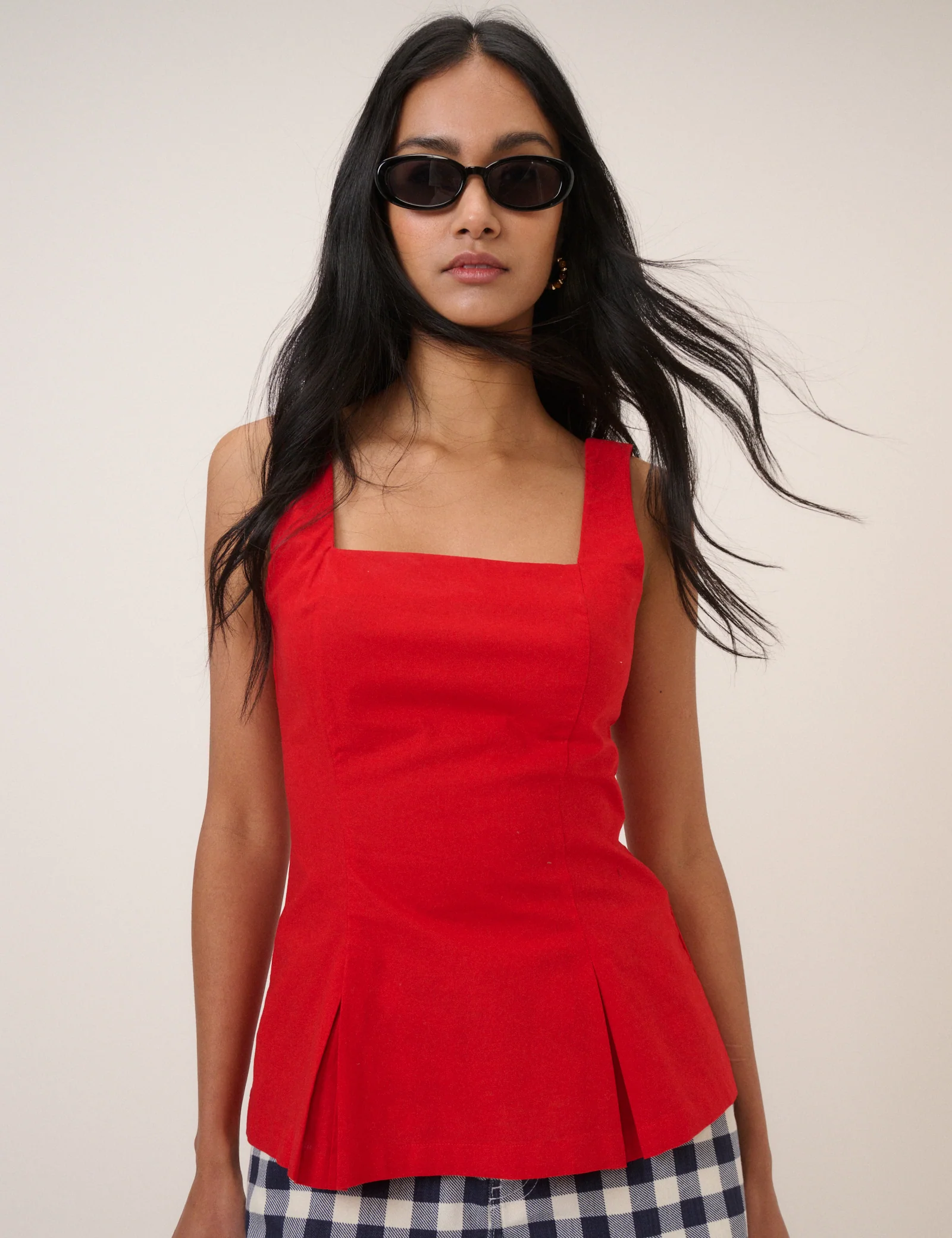 Red Square Neck Waistcoat Top - Image 4