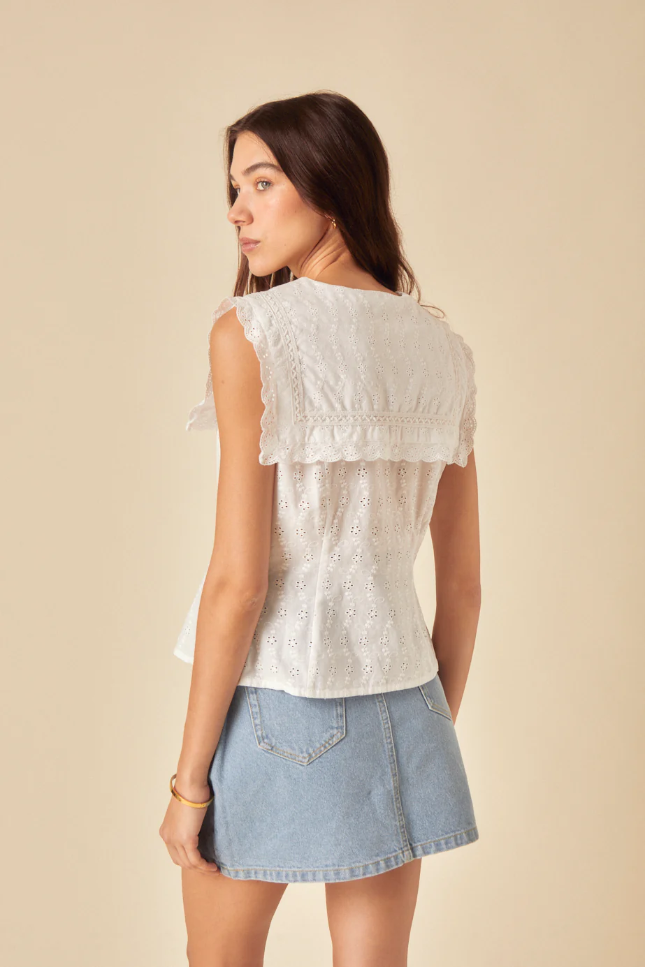 White Collar Broderie Anglaise Top - Image 5