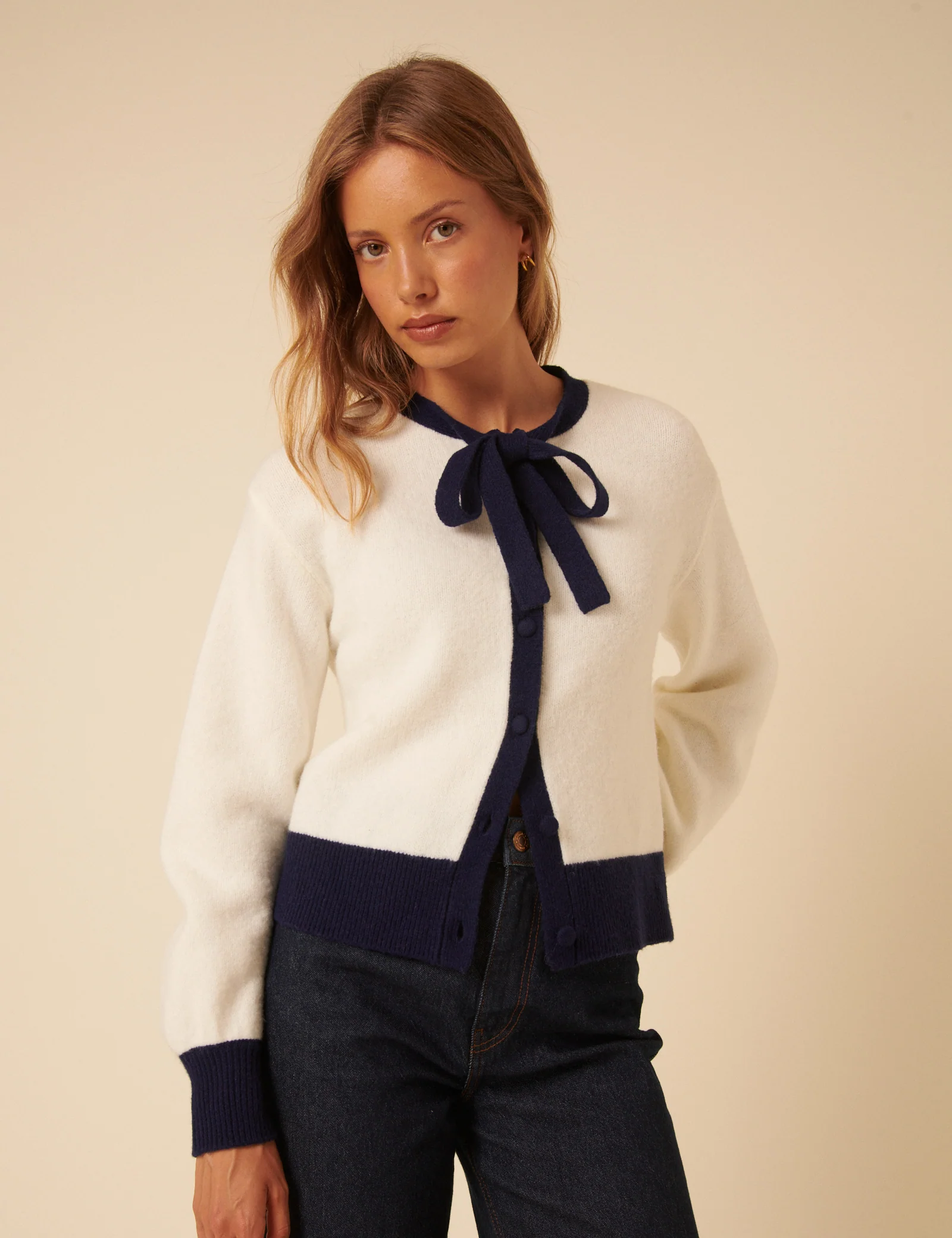 White Contrast Trim Tie Neck Cardigan - Image 3