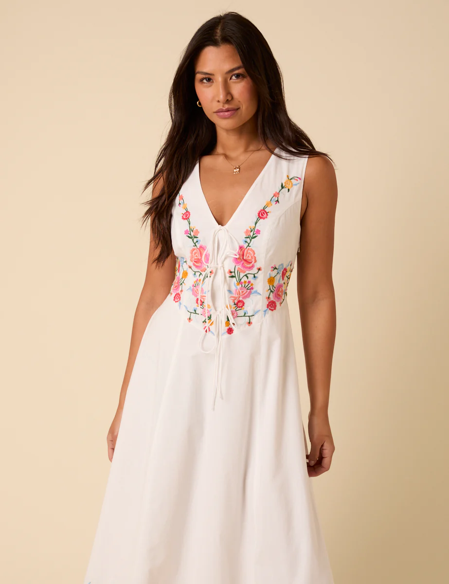 White Floral Embroidered Terra Midi Dress - Image 2