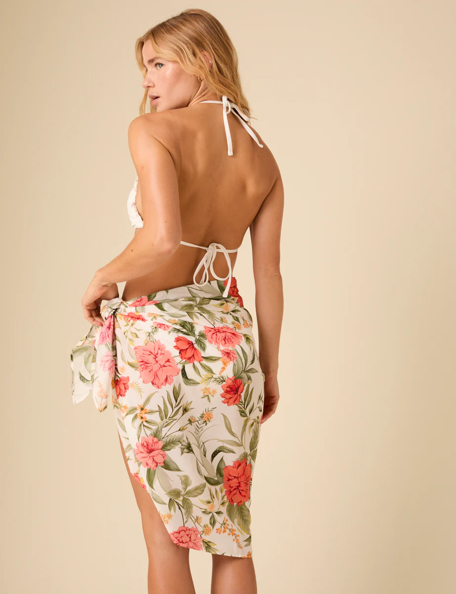 White Floral Sarong - Image 5