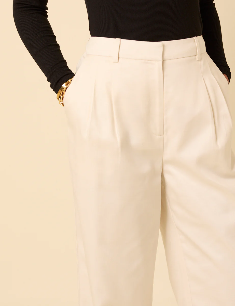 White Tailored Wide Leg Trousers - Image 4