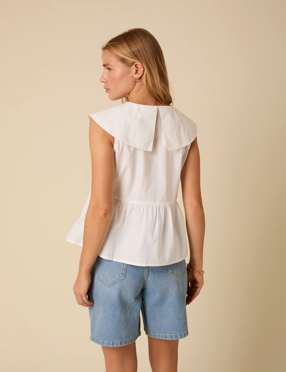White Tie Front Collared Blouse - Image 3