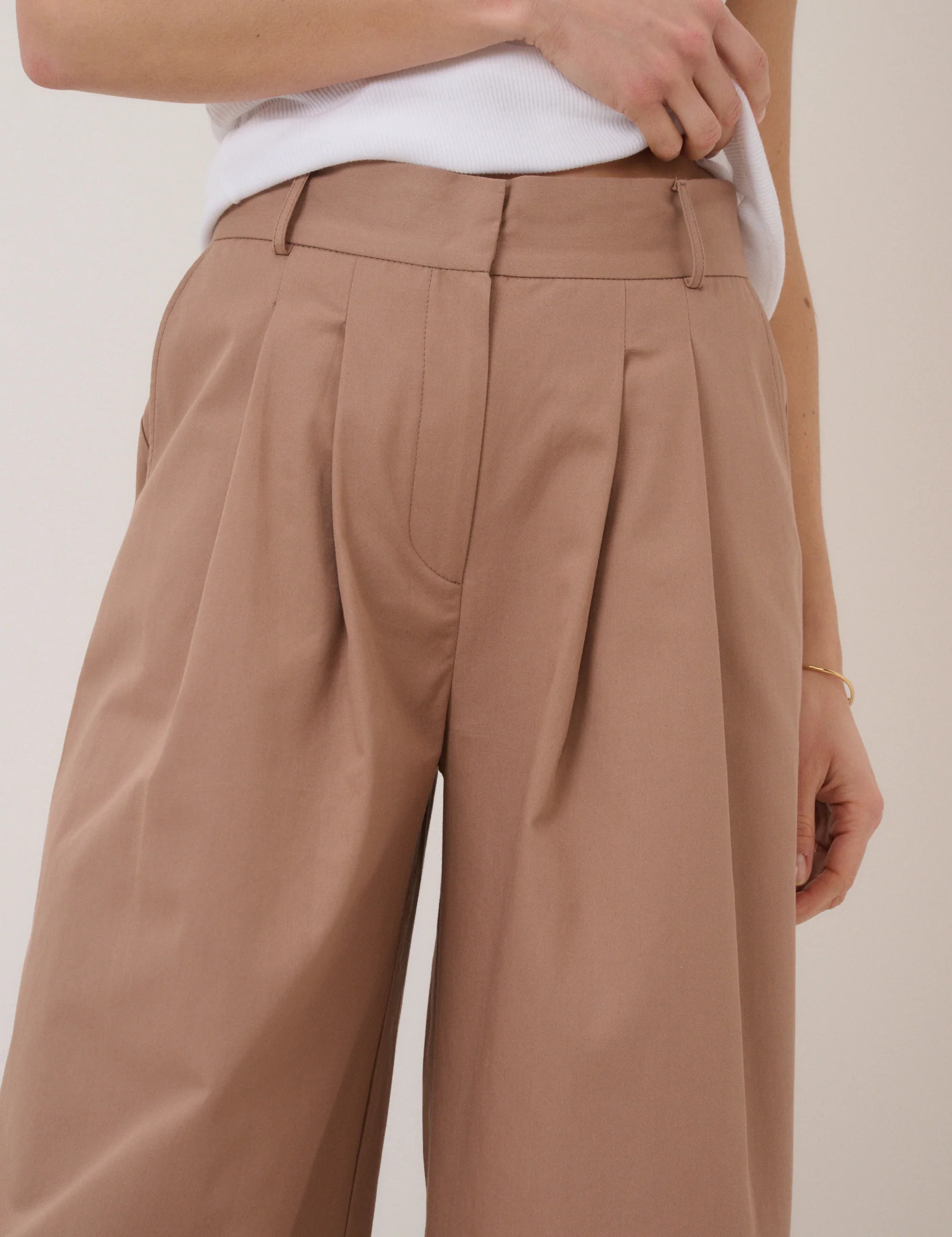 Beige High Waisted Trousers - Image 3